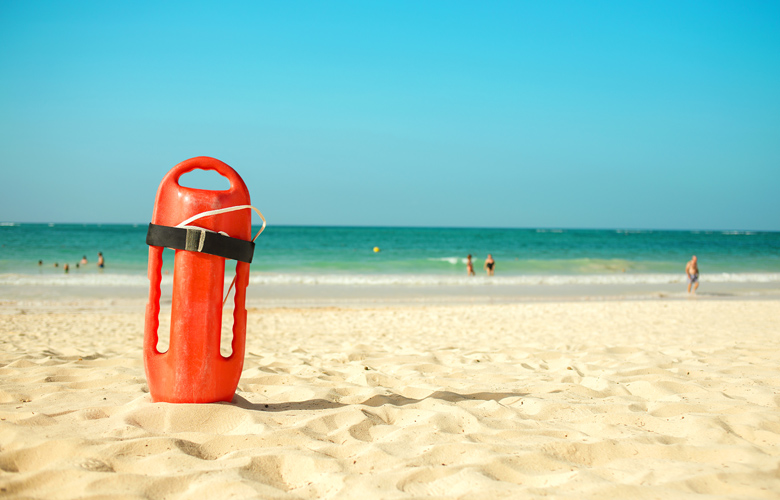 Î‘Ï€Î¿Ï„Î­Î»ÎµÏƒÎ¼Î± ÎµÎ¹ÎºÏŒÎ½Î±Ï‚ Î³Î¹Î± Î¤Î¿ Î´Î¹ÎºÏŒ Ï„Î·Ï‚â€¦ Baywatch Ï†Ï„Î¹Î¬Ï‡Î½ÎµÎ¹ Î· ÎœÏÎºÎ¿Î½Î¿Ï‚