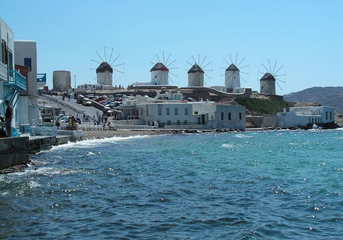 Reuters: Restart στον ελληνικό τουρισμό