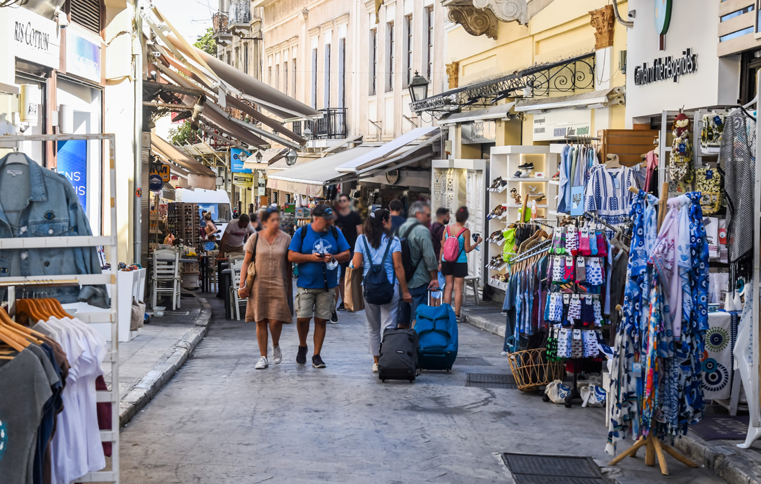 901 κρούσματα στην Αττική και 373 στη Θεσσαλονίκη – News.gr