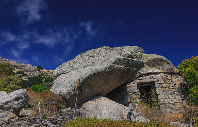 https://www.news.gr/wp-content/uploads/images/2023/03/17/ik/ikaria1.jpg