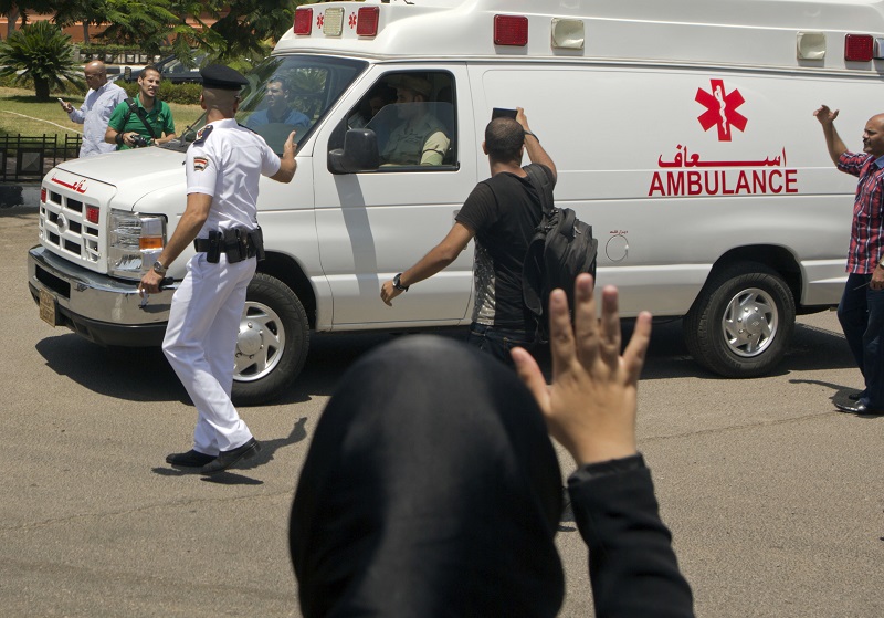 Ανείπωτη τραγωδία στην Αίγυπτο: 18 νεκροί, στην πλειοψηφία τους έφηβοι, σε τροχαίο δυστύχημα