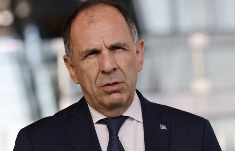 Gerapetritis: France is drawn up with Greek positions for full compliance of all states with international sea law