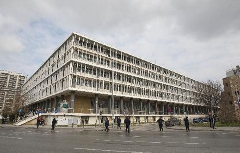 Ελεύθερος με εποπτεία επιμελητή ο 13χρονος που κατηγορείται ότι αποπειράθηκε να ληστέψει με κατσαβίδι δύο 14χρονους