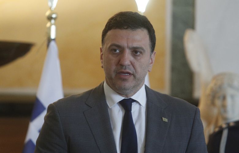 Kikilias: “There are no second and third -class uniforms”