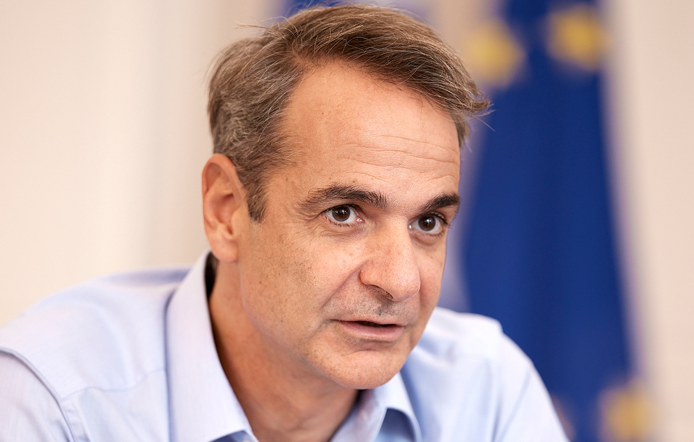 Mitsotakis: “Driving and alcohol never go together”