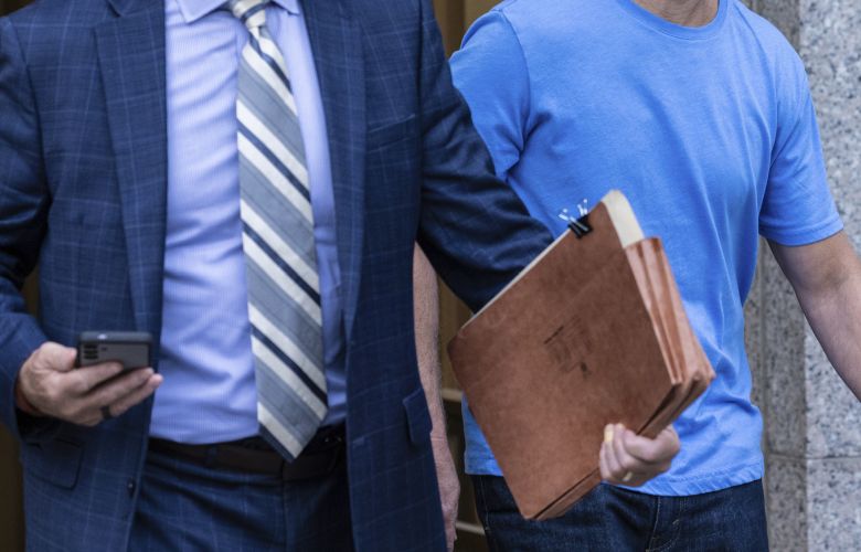 Οι δικηγόροι καταδικάζουν κάθε προσπάθεια παρέμβασης ή υποβάθμισης του έργου της Ευρωπαϊκής Εισαγγελίας