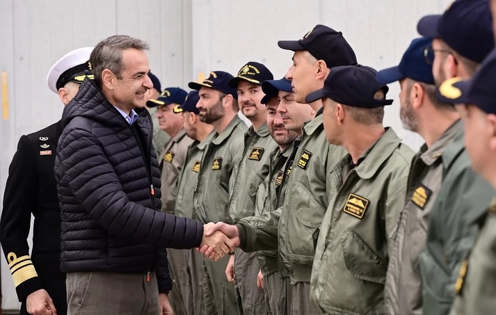 Kyriakos Mitsotakis: Righteous salary reform for all Armed Forces executives