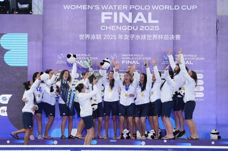 Mitsotakis congratulated the Women’s National Pole: You made us proud once again