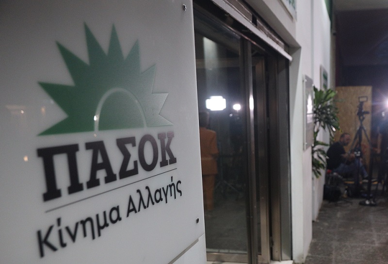 PASOK: Mr. Marinakis chooses probability and silent about the certainties of government responsibilities