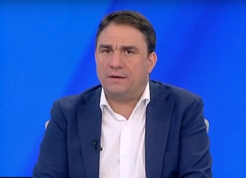 Tsoukalas: “ND wants to convince us that Mr. Karamanlis was decorative as a minister”