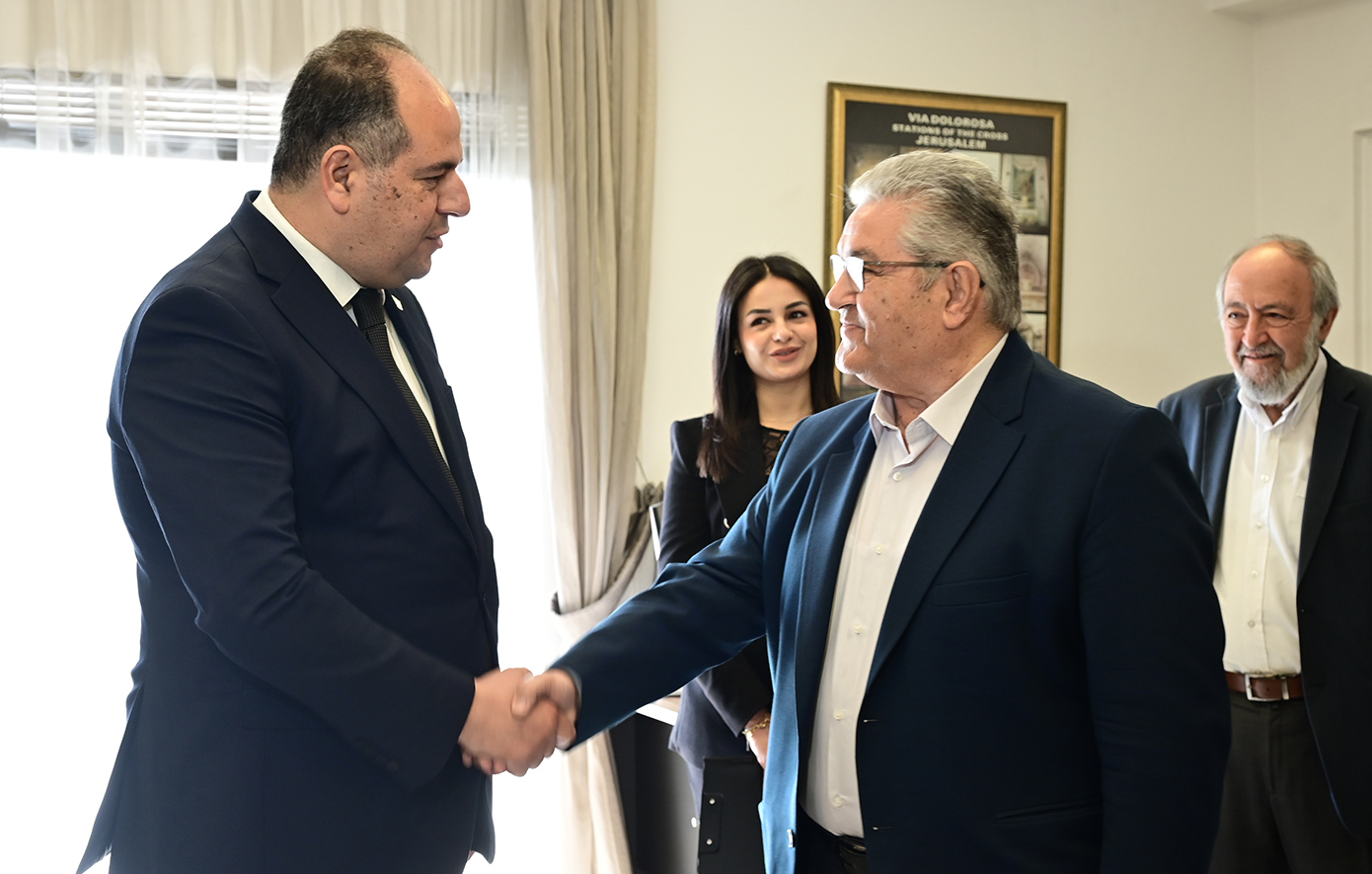 Koutsouba meeting with the Ambassador of Palestine: “To stop the crime of the Israeli state-in-law”