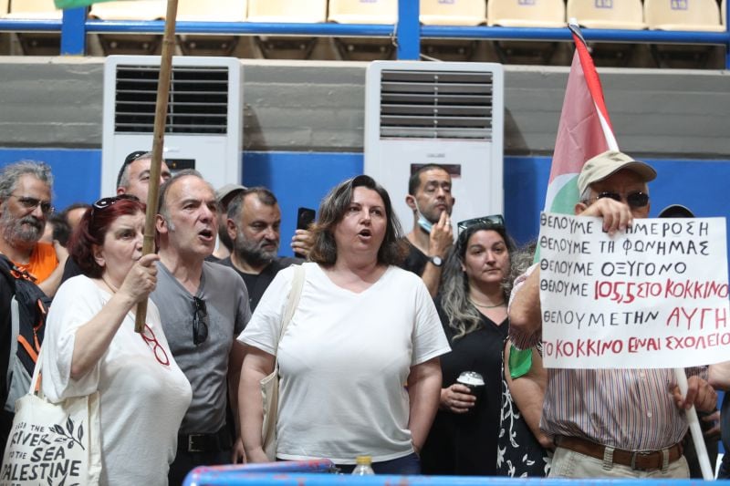 Employees in “Red” and “Dawn” are demanding a resolution to pay their accruals.