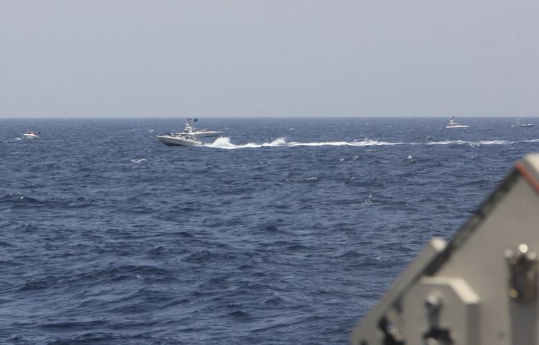 The Ministry of Shipping: 200 ships of Greek interests in the wider Red Sea region