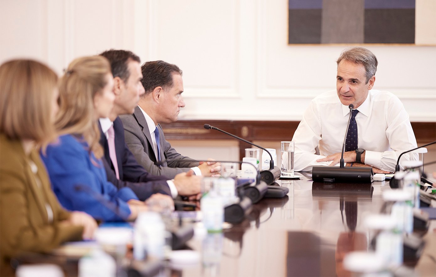 The digital tool for evaluating the NHS – Mitsotakis services was presented: “To help us patients better”