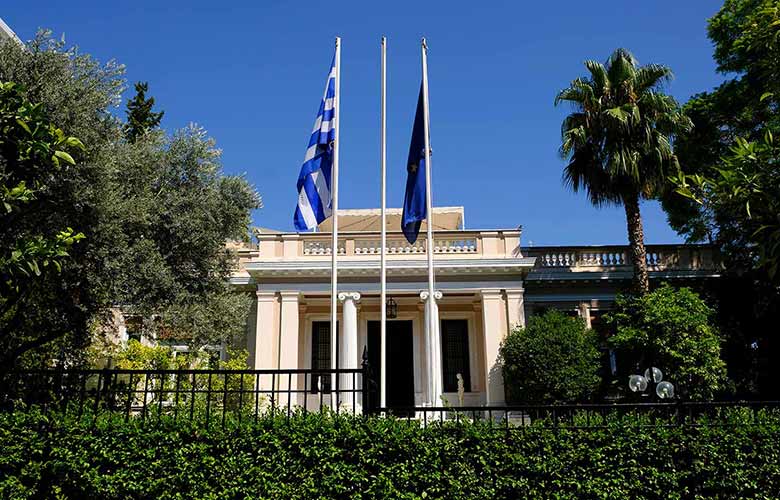 Government Sources: PASOK must be in great political confusion