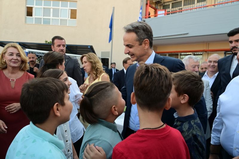 In the sanctuary of the 8th Elementary New Philadelphia Kyriakos Mitsotakis – wished the students and teachers a good year