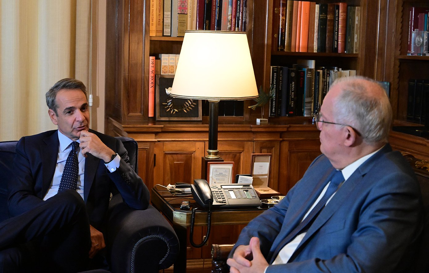 Mitsotakis in Tasoula: “The monument of the unknown soldier has a symbolic weight that we must preserve”