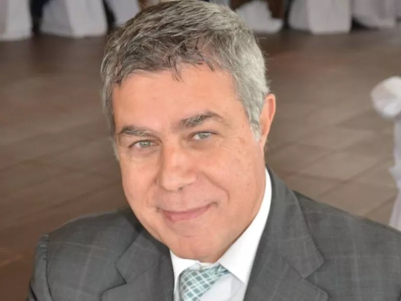 The new director of Androulakis’ office, Giorgos Papavasileiou, resigned – He made posts in favor of Mitsotakis, Dimitriadis, Dendias and the Truth Group
