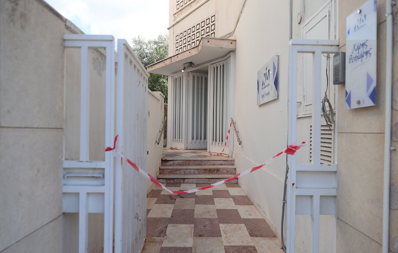 Arson attack on the office of Haris Theoharis – “Our democracy is not terrorized” says the ND Arson attack on the office of Haris Theoharis – “Our democracy is not terrorized” says the ND