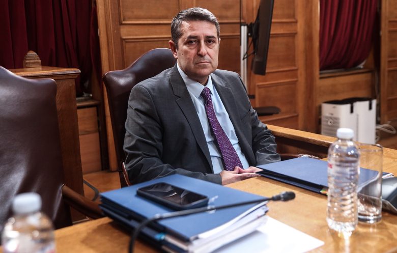 Μυλωνάκης στην Εξεταστική: «Ουδέποτε είχα πληροφόρηση ή ενημέρωσα οποιονδήποτε για επισυνδέσεις της δικογραφίας του ΟΠΕΚΕΠΕ»