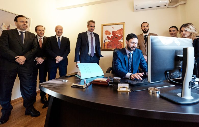 Μητσοτάκης για νέο ψηφιακό δικαστικό φάκελο: Εξοικονομούμε χρόνο, περιορίζουμε τη γραφειοκρατία, προωθούμε τη διαφάνεια 1 Μητσοτάκης για νέο ψηφιακό δικαστικό φάκελο: Εξοικονομούμε χρόνο, περιορίζουμε τη γραφειοκρατία, προωθούμε τη διαφάνεια