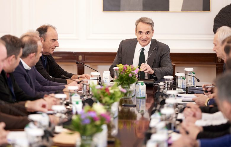 Μητσοτάκης σε αγρότες: «Δεν έχω την απαίτηση να συμφωνήσουμε σε όλα, αλλά πιστεύω ότι θα έχουμε μία ουσιαστική συζήτηση»