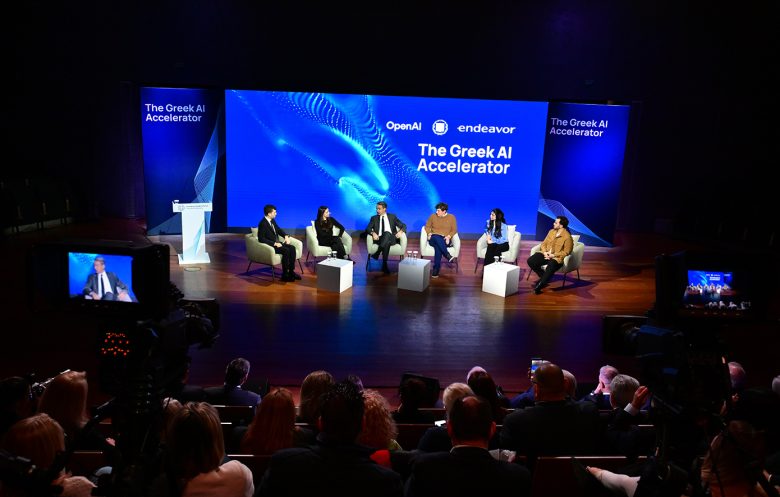 Μητσοτάκης στην εκδήλωση «The Greek AI Accelerator»: Η Ελλάδα είναι πρωταγωνίστρια και όχι ουραγός στην Τεχνητή Νοημοσύνη 5 Μητσοτάκης στην εκδήλωση «The Greek AI Accelerator»: Η Ελλάδα είναι πρωταγωνίστρια και όχι ουραγός στην Τεχνητή Νοημοσύνη