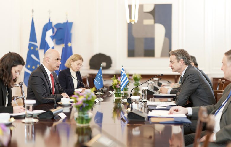 Συνάντηση Μητσοτάκη με τον ΓΓ του Συμβουλίου της Ευρώπης: «Τα τελευταία χρόνια η Ελλάδα έχει αλλάξει σελίδα» 3 Συνάντηση Μητσοτάκη με τον ΓΓ του Συμβουλίου της Ευρώπης: «Τα τελευταία χρόνια η Ελλάδα έχει αλλάξει σελίδα»