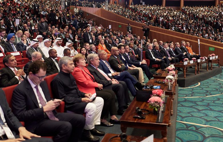Κυριάκος Μητσοτάκης από Ινδία: Η Τεχνητή Νοημοσύνη να υπηρετεί τους ανθρώπους μέσα από αξιόπιστες συνεργασίες 3 Κυριάκος Μητσοτάκης από Ινδία: Η Τεχνητή Νοημοσύνη να υπηρετεί τους ανθρώπους μέσα από αξιόπιστες συνεργασίες
