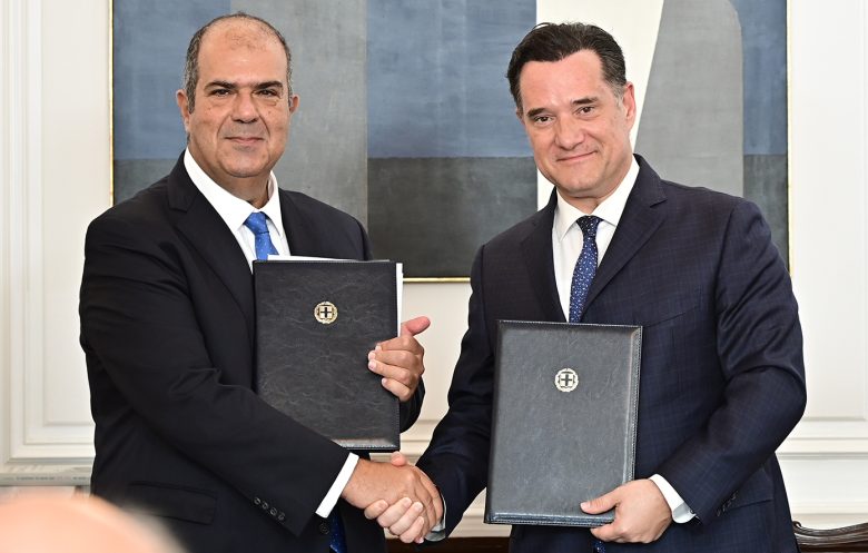 Μητσοτάκης: Καλώ τους ευεργέτες να σταθούν στο ύψος των περιστάσεων και να επιστρέψουν ένα μέρος του πλούτου τους στην πατρίδα τους