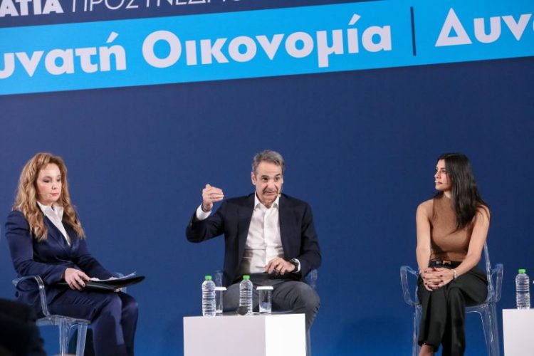 Μητσοτάκης: «Δεν θα μπορούσαμε να κάνουμε τις επενδύσεις στην άμυνα μας και να προβάλλουμε αυτήν την ισχυρή αποτρεπτική εικόνα της πατρίδας μας, αν τα δημόσια οικονομικά δεν πήγαιναν καλά» 1 Μητσοτάκης: «Δεν θα μπορούσαμε να κάνουμε τις επενδύσεις στην άμυνα μας και να προβάλλουμε αυτήν την ισχυρή αποτρεπτική εικόνα της πατρίδας μας, αν τα δημόσια οικονομικά δεν πήγαιναν καλά»
