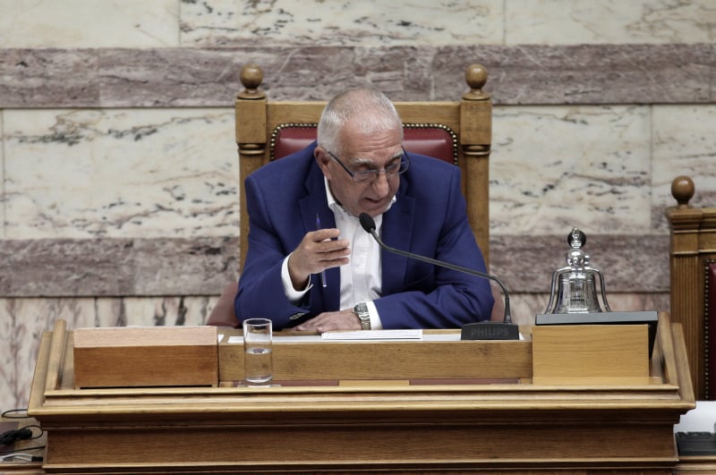 Kaklamanis: The increased majority of 151 MPs remain in voting – all parties are in favor